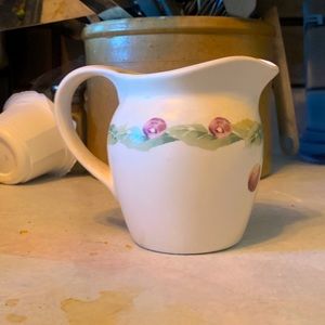 Pfaltzgraff Jamberry Ceramic Cream Pitcher Retired Pattern